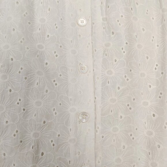 NEW FRNCH Petra Skirt White Floral Cotton Eyelet Belt Accent Button Front Small - Picture 5 of 11